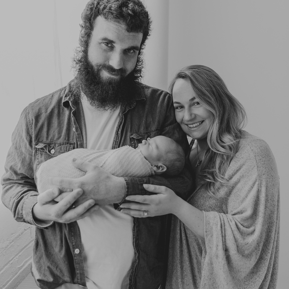 Meet your Posher, Shelby - Picture 2 of 3